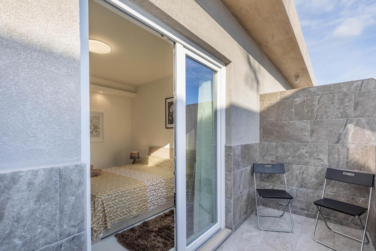 Terrace View - Stylish Two Bedroom Penthouse Msida Zewnętrze zdjęcie